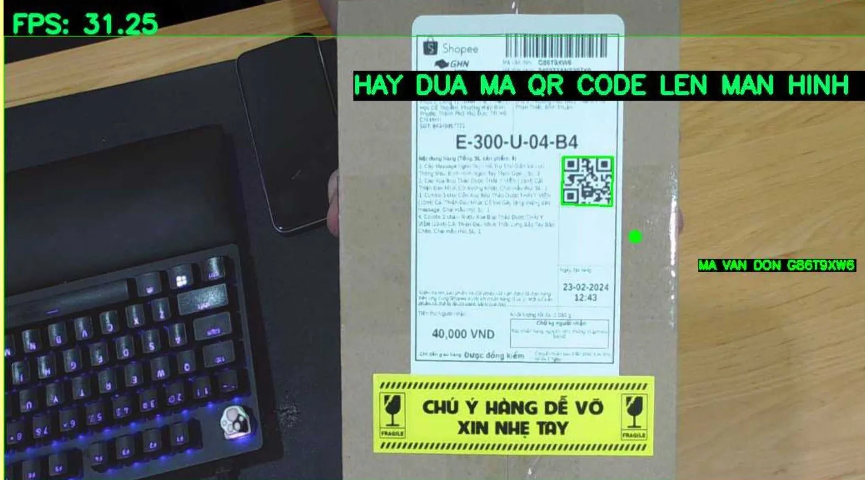E-CAM Bước 1: Chuẩn bị v&agrave; qu&eacute;t m&atilde; vận đơn để bắt đầu ghi h&igrave;nh tự động